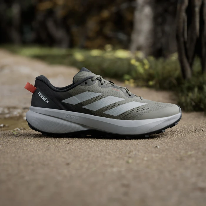 adidas Terrex Tracefinder Plus olive strata/grey two/core black (Herren)