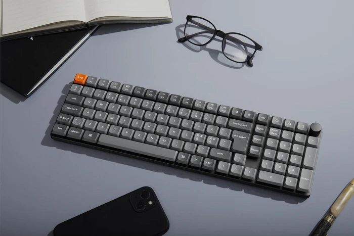 Keychron K17 Max, grau, LEDs RGB, Gateron LOW PROFILE 2.0 RED, USB/Bluetooth, ND