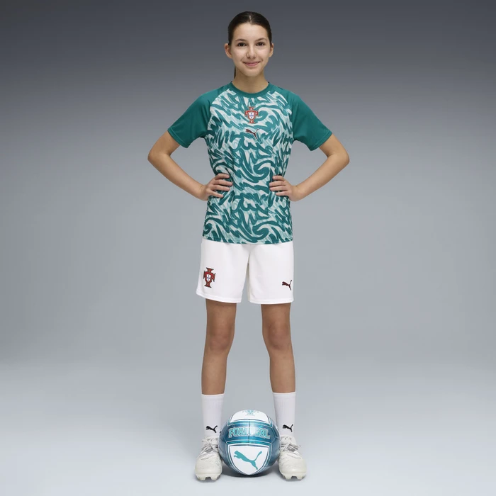 Puma FIFA WM 2026 Portugal Aufwärmtrikot kurzarm green lagoon/ruby shimmer (Junior)