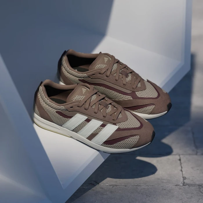 adidas Lightblaze LP trace brown/off white/maroon (Damen)