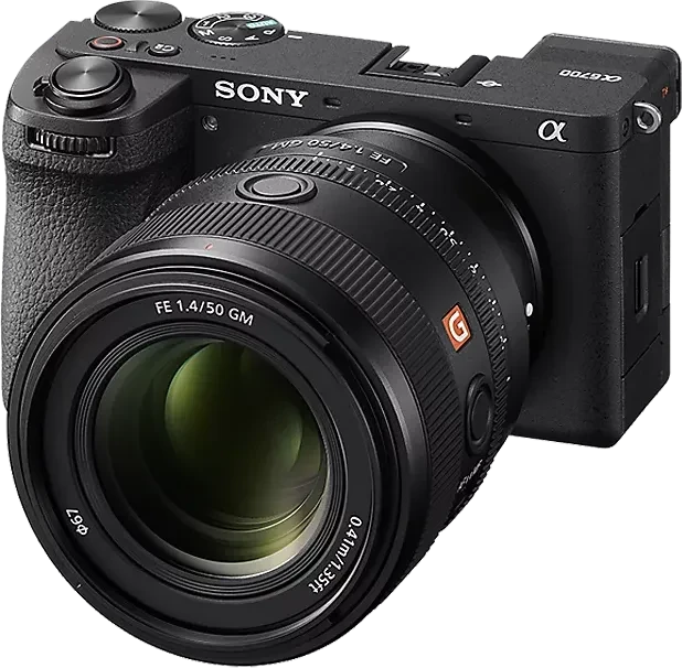 Sony Alpha 6700 mit Objektiv E PZ 16-50mm 3.5-5.6 OSS