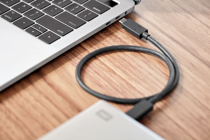 Western Digital WD My Passport Ultra, silber, 1TB, USB-C 3.0