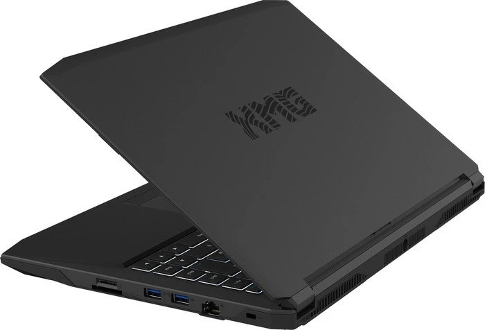 Schenker XMG P407-yhz, Core i7-7700HQ, 8GB RAM, 250GB SSD, GeForce GTX 1050 Ti, DE