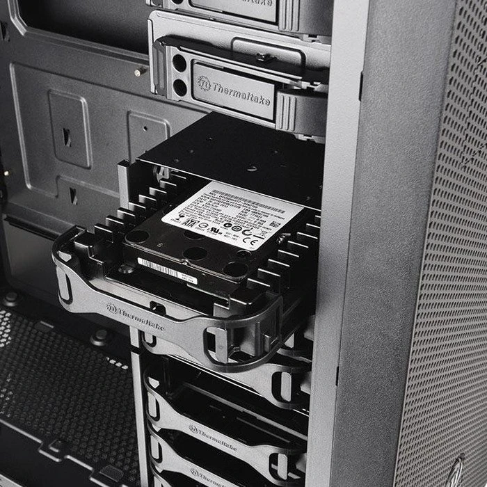 Thermaltake Core V41, Acrylfenster