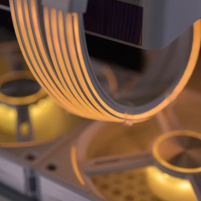 Lian Li Strimer Plus V2, 6/8-Pin PCIe Verlängerungskabel, RGB beleuchtet