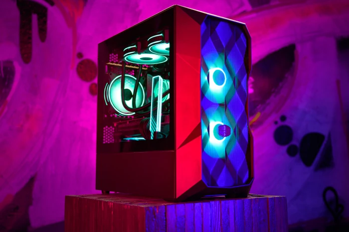 Cooler Master MasterBox TD300 Mesh, schwarz, Glasfenster