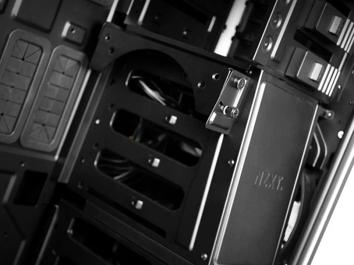 NZXT Phantom 820 schwarz, Acrylfenster, schallgedämmt