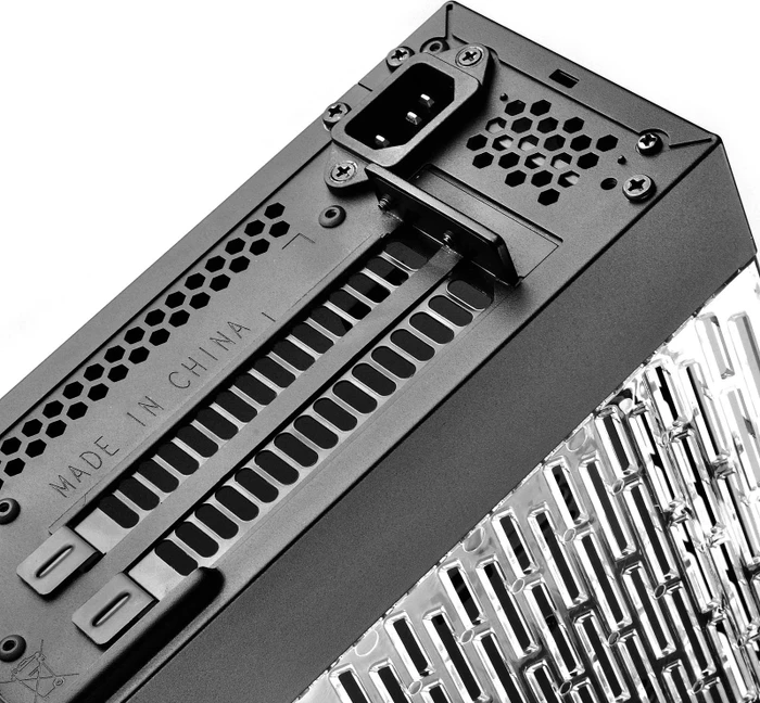 SilverStone Raven Z RVZ02, Acrylfenster, Mini-ITX