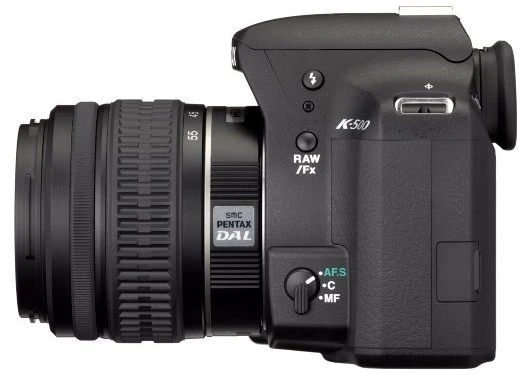 Pentax K-500 mit Objektiv smc DA L 18-55mm 3.5-5.6 AL