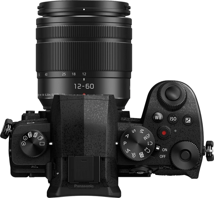 Panasonic Lumix DC-G90 mit Objektiv Lumix G Vario 12-60mm 3.5-5.6 ASPH Power OIS
