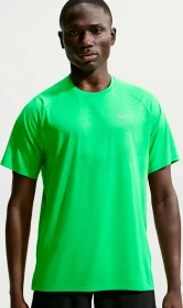 Nike Stride Dri-FIT ADV Funktionsshirt kurzarm green spark (Herren)
