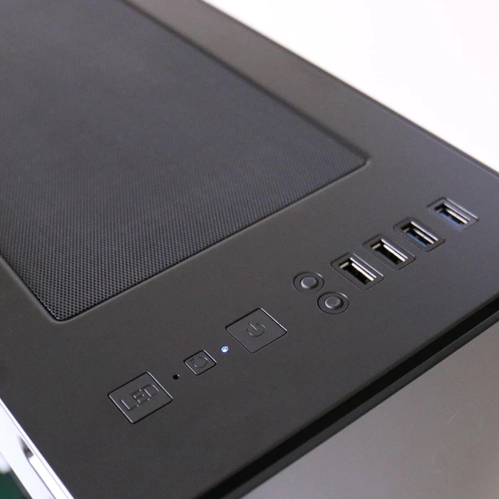 Hyrican Gamemax Onyx II 7292, Core i9-14900KF, 32GB RAM, 2TB SSD, GeForce RTX 4070 Ti SUPER