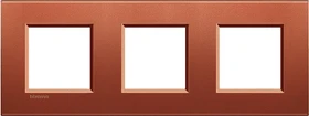 Bticino Livinglight Abdeckrahmen 3-fach, brick