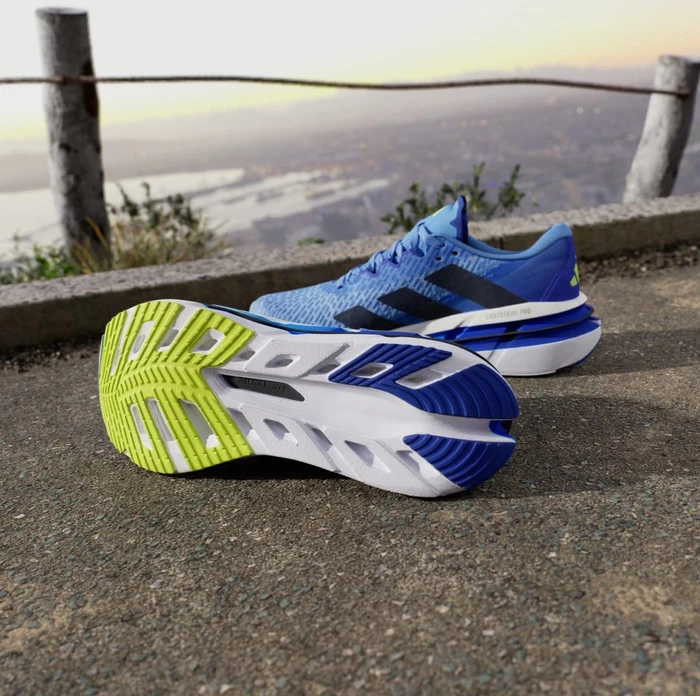 adidas Adistar Byd blue fusion/legend ink/solar slime (Herren)