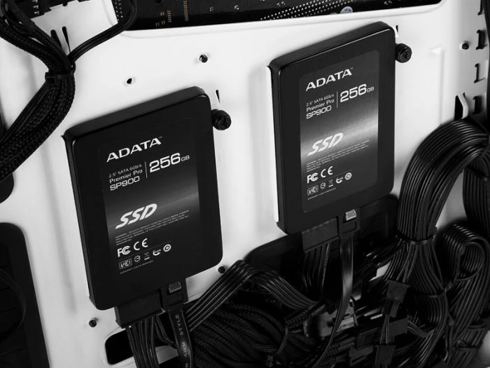 NZXT H630 weiß, schallgedämmt