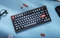 Keychron V1 Max, Carbon Black, LEDs RGB, hot-swap, Gateron Jupiter BANANA, USB/Bluetooth, DE Vorschaubild