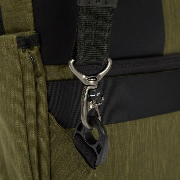 Pacsafe Metrosafe X Anti-Theft 20l Rucksack, utility green