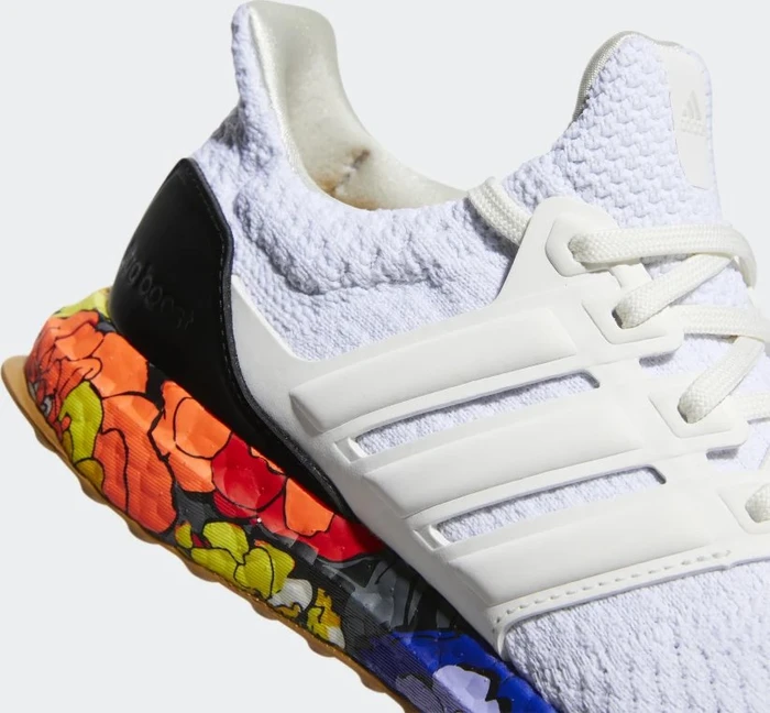 adidas Ultraboost DNA 5.0 core white/light purple (Herren)