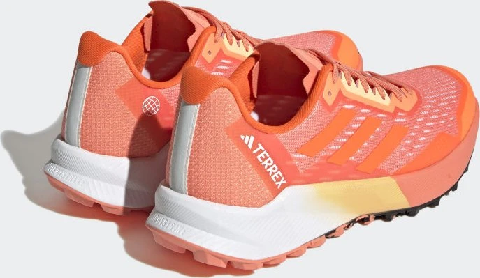 adidas Terrex Agravic Flow 2.0 coral fusion/impact orange/cloud white (Damen)