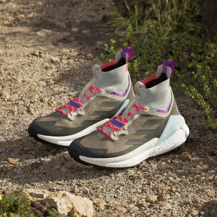 adidas Terrex Free Hiker 2.0 trace cargo/carbon/active purple (Damen)