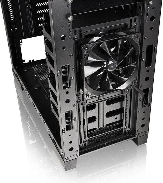 Thermaltake Core V41, Acrylfenster