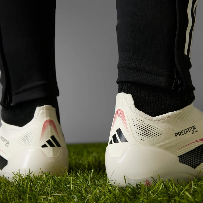 adidas Predator Elite Laceless FG off white/core black/pure ruby