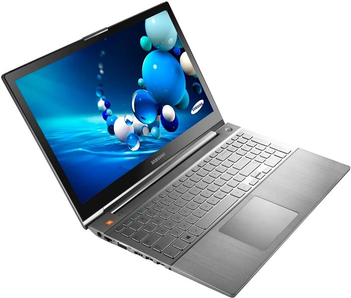 Samsung ATIV Book 8 - 880Z5E, silber, Core i7-3635QM, 8GB RAM, 1TB HDD, Radeon HD 8870M, DE