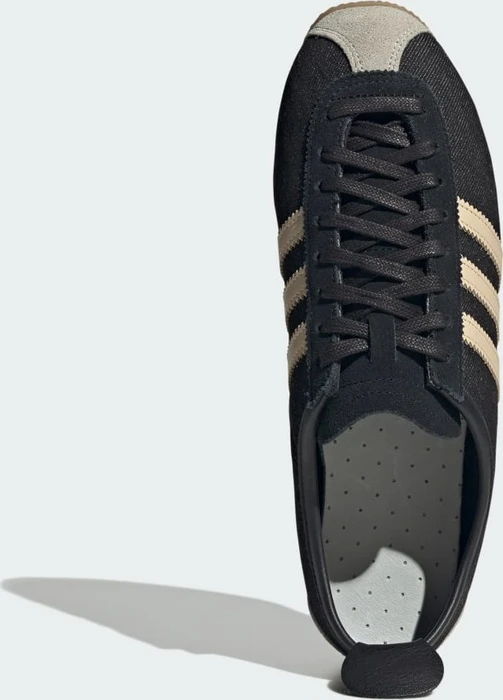 adidas Japan core black/sand strata/gum