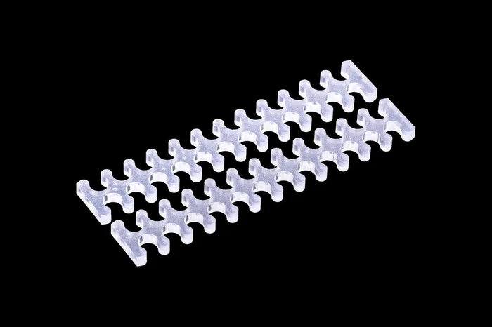 Alphacool Eiskamm X24 Kabelkamm 3mm, klar, 2er-Pack