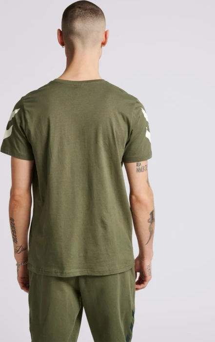 hummel Legacy Chevron T-Shirt kurzarm beetle