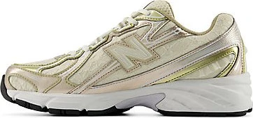 New Balance 740 sea salt/silver metallic