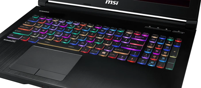 MSI GT63 8RG-018 Titan 4K, Core i7-8750H, 16GB RAM, 256GB SSD, 1TB HDD, GeForce GTX 1080, DE