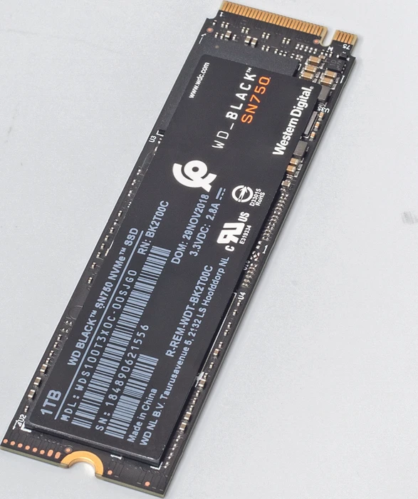 Western Digital WD_BLACK SN750 NVMe SSD 1TB, M.2 2280 / M-Key / PCIe 3.0 x4