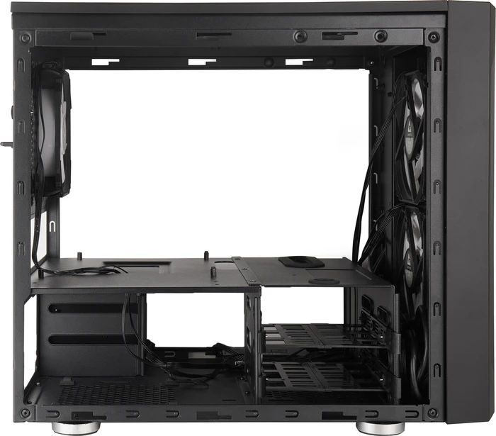 Chieftec Chieftronic M2, Glasfenster