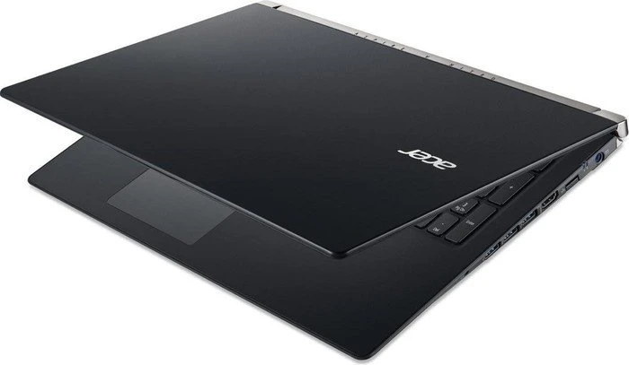 Acer Aspire V Nitro VN7-571G-75R2, Core i7-5500U, 8GB RAM, 1TB HDD, GeForce GTX 950M, DE