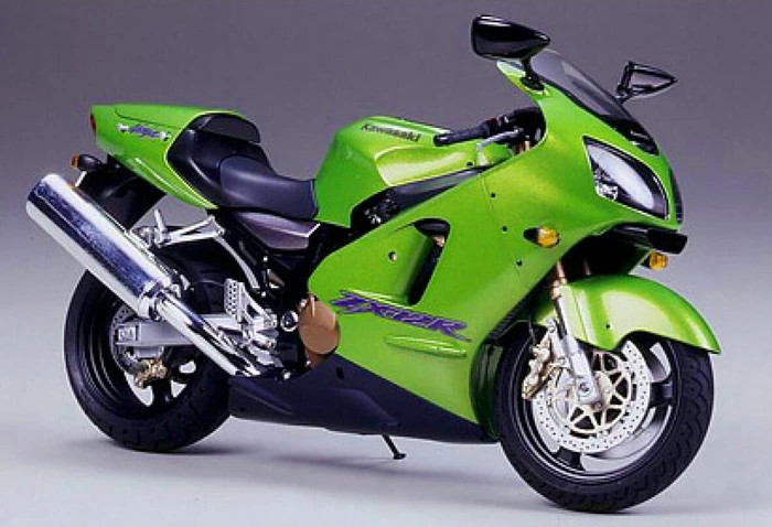 Tamiya Kawasaki Ninja ZX-12R Street 1999