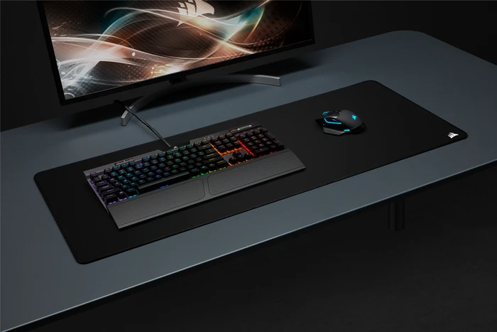 Corsair MM350 PRO Premium Spill-Proof Cloth Gaming Mouse Pad - Extended XL, schwarz