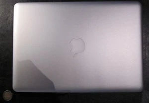 Apple MacBook Air 13.3" silber, Core 2 Duo, 2GB RAM, 80GB HDD, DE