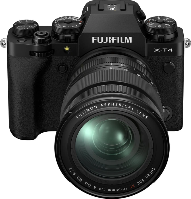 Fujifilm X-T4 schwarz mit Objektiv Fujinon XF 16-80mm 4.0 R OIS WR