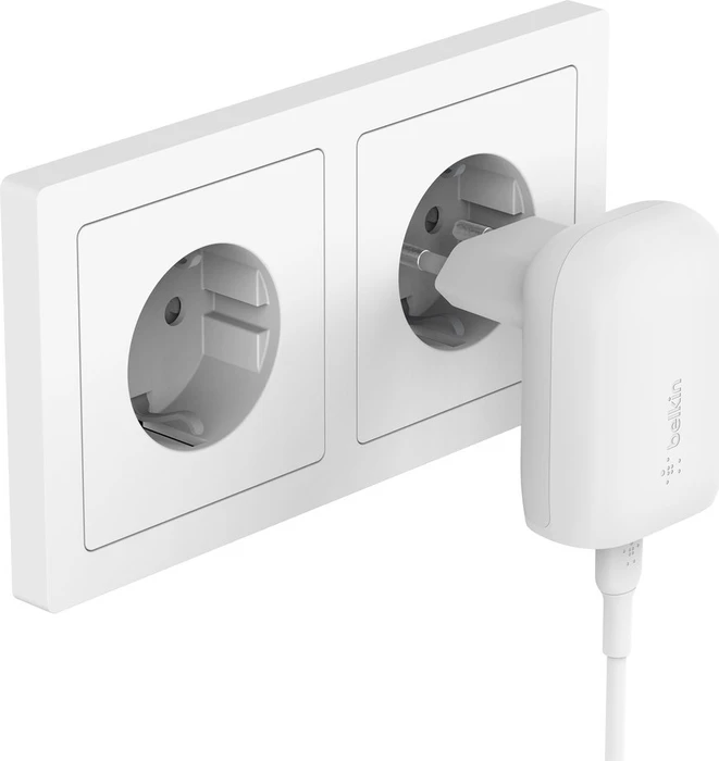 Belkin BoostCharge USB-C-PD 3.0-PPS-Ladegerät 30W mit USB-C/Lightning-Kabel weiß