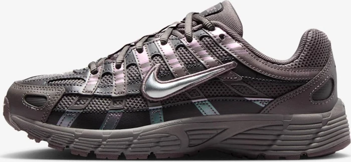 Nike P-6000 cave stone/medium ash/flat pewter/metallic silver (Junior)
