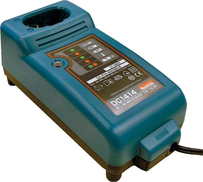 Makita DC1414 Ladegerät