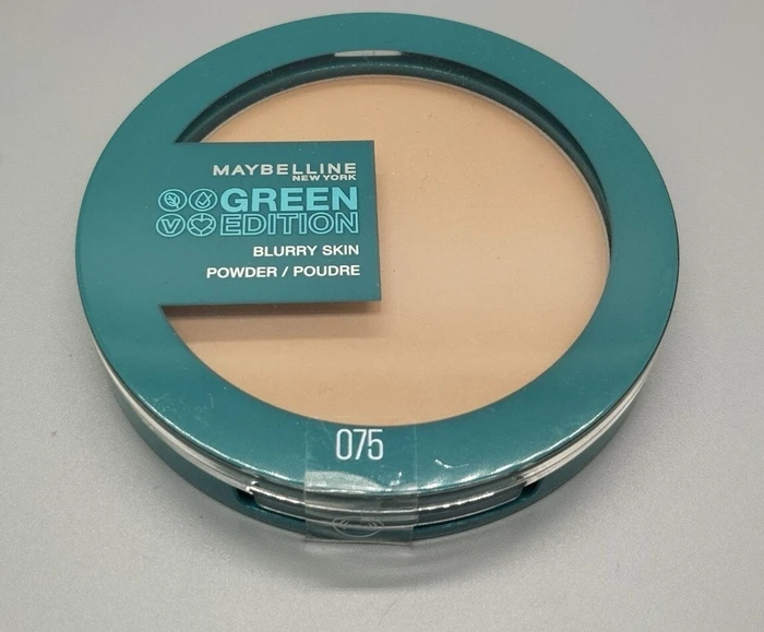 Maybelline Green Edition Blurry Skin Puder Nr. 75, 9g