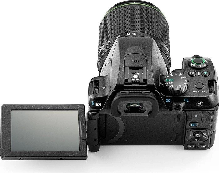 Pentax K-70 schwarz mit Objektiv smc DA 18-135mm 3.5-5.6 ED AL IF DC WR