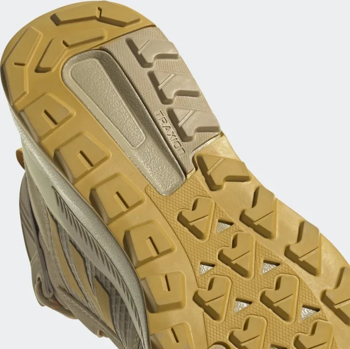 adidas Terrex Trailmaker Mid GTX beige tone/victory gold/flash orange (Herren)