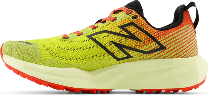 New Balance FuelCell Venym tea tree/neo flame/black (Herren)