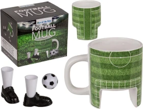 Out of the blue Kaffeetasse Fußballplatz of the blue