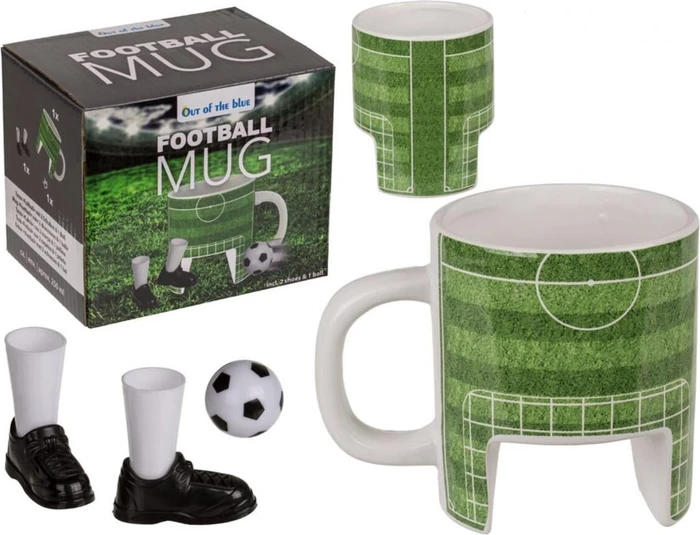 Out of the blue Kaffeetasse Fußballplatz of the blue