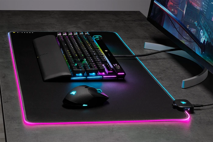 Corsair MM700 RGB Extended Mouse Pad, 930x400mm, schwarz