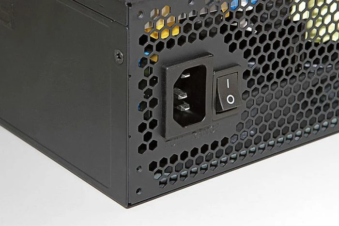 FSP Raider 550W, ATX 2.3